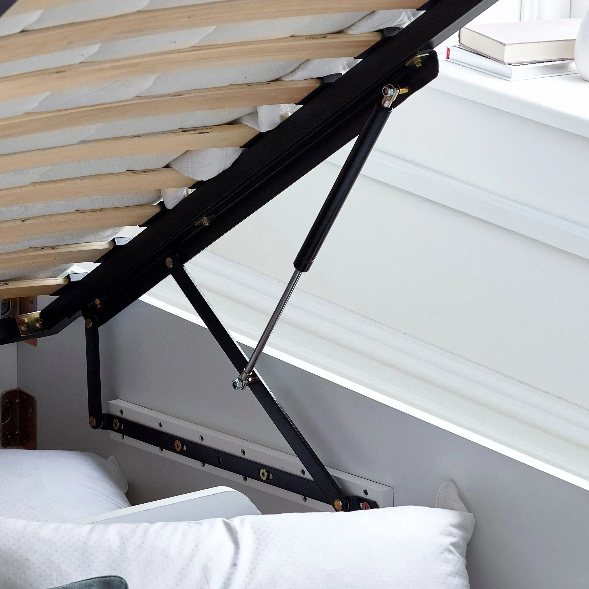 Bedmaster Arizona Ottoman Bed