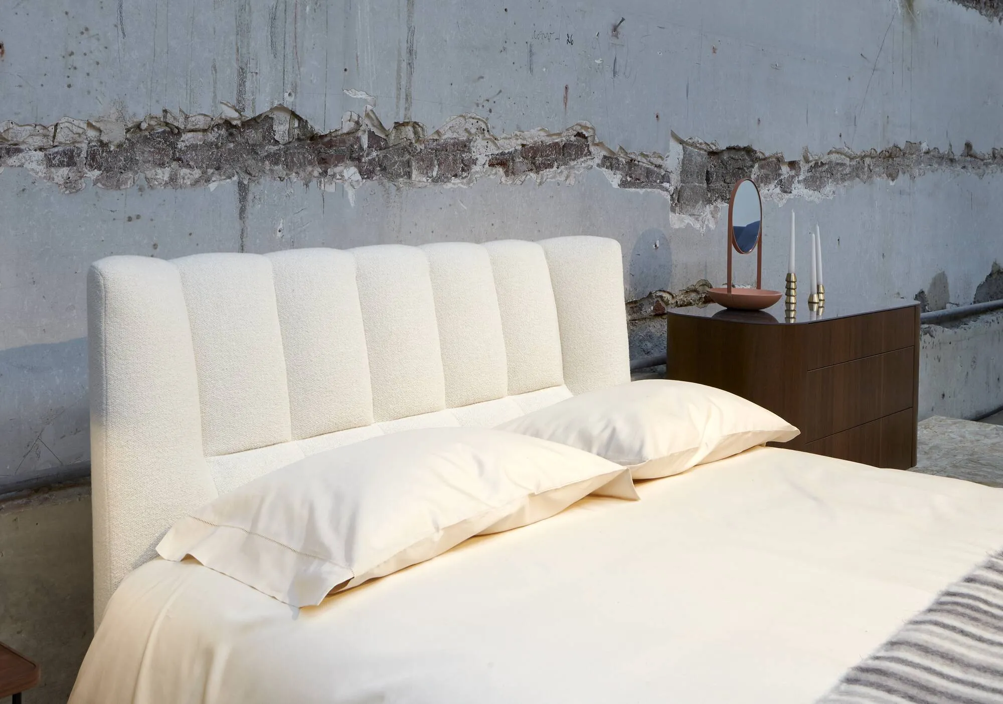 Evisa Bed
