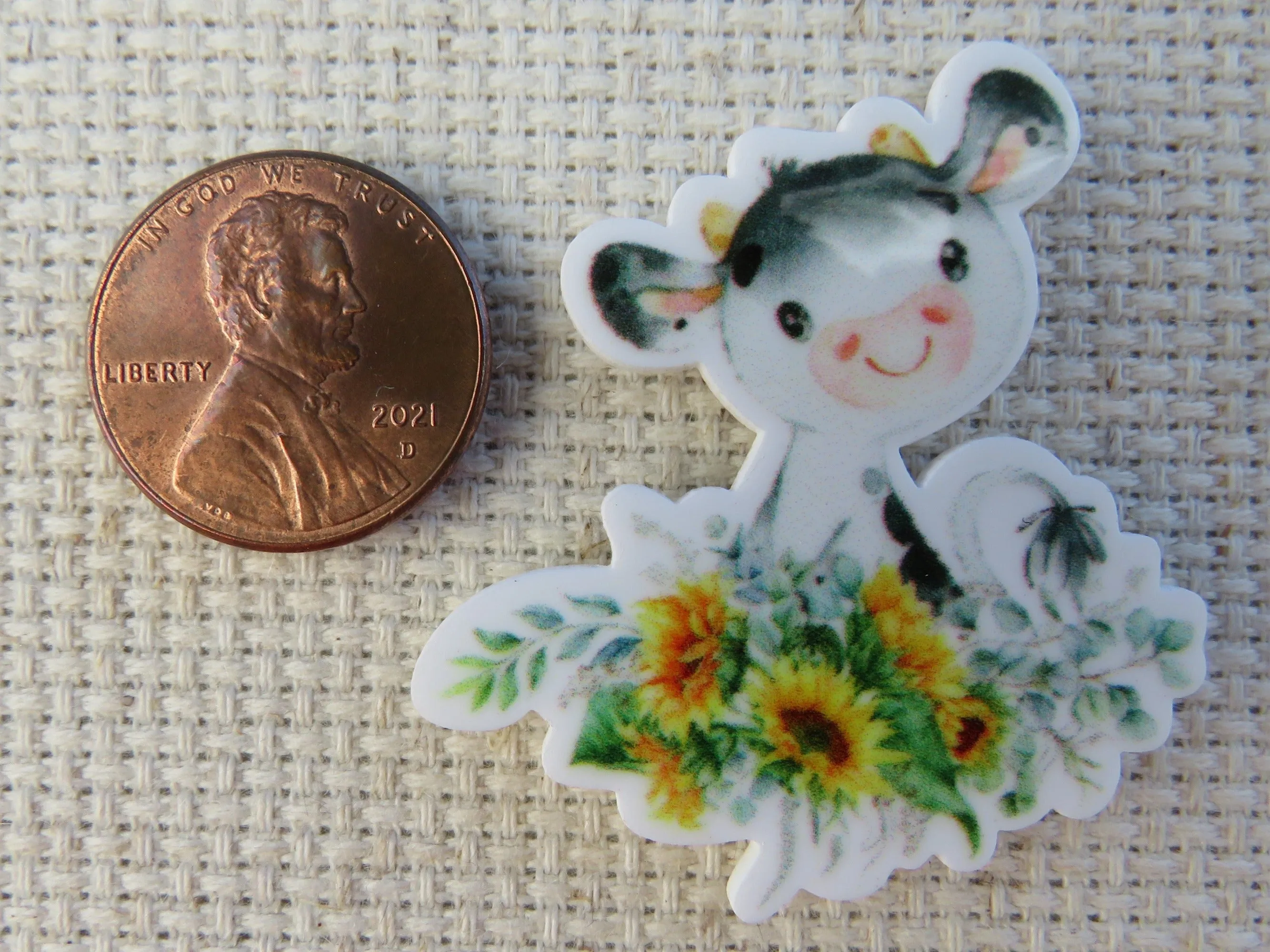 Flowery Cow Needle Minder, Cover Minder, Magnet