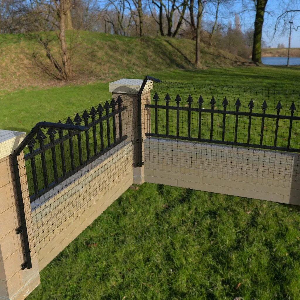 Houdini-Proof Fence Extender for Dogs