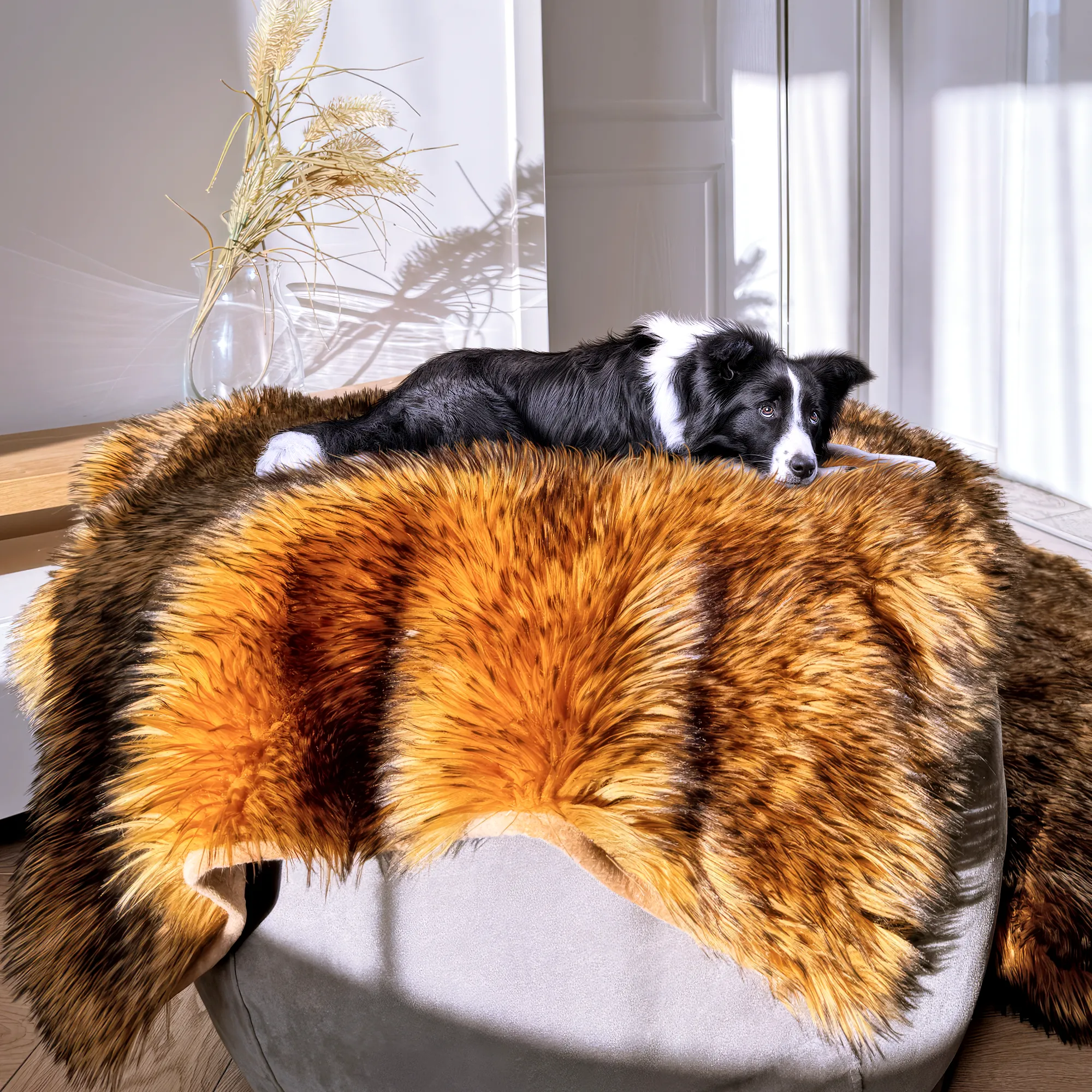 IHAPPYDOG Waterproof Faux Fur Dog Blanket, Plush Throw for Sleeping and Comfort, Couch Cover for Dogs, Pet Bed, Sofa, Car, Furniture Protector with Soft, Stain Resistant Surface, Machine Washable