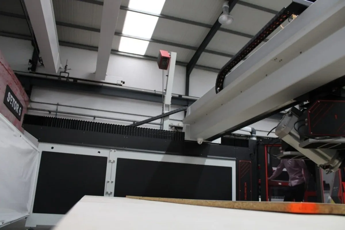 Monster 1 - 5 Axis CNC Machine