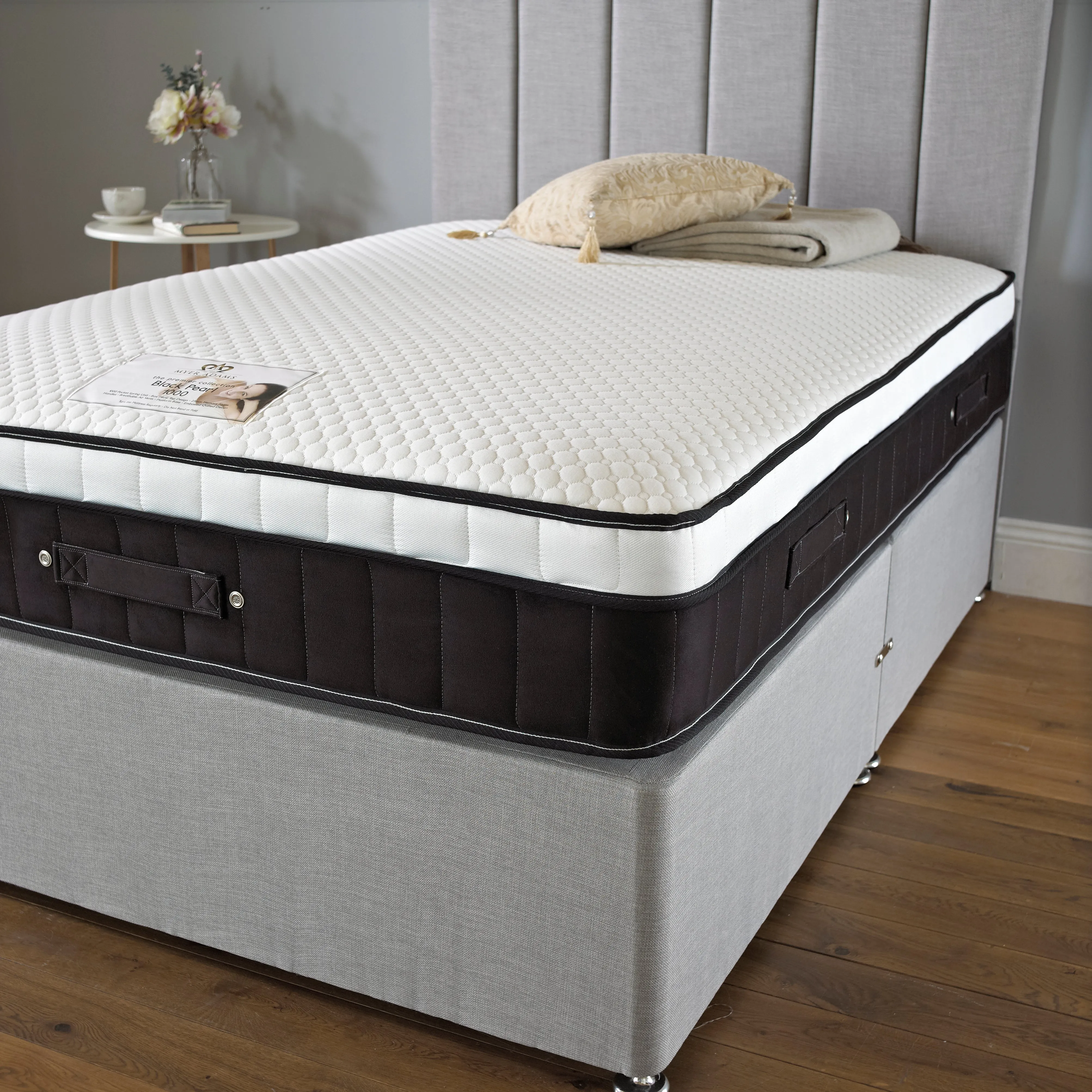 Myer Adams Black Pearl 1000 Divan Bed