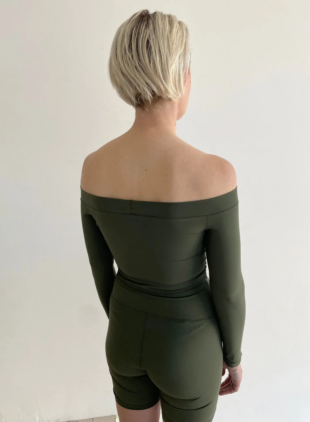Off Shoulder Long Sleeve in Royal Fern