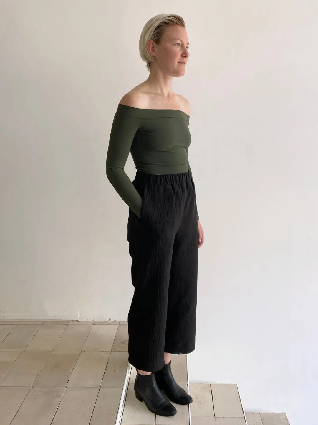 Off Shoulder Long Sleeve in Royal Fern