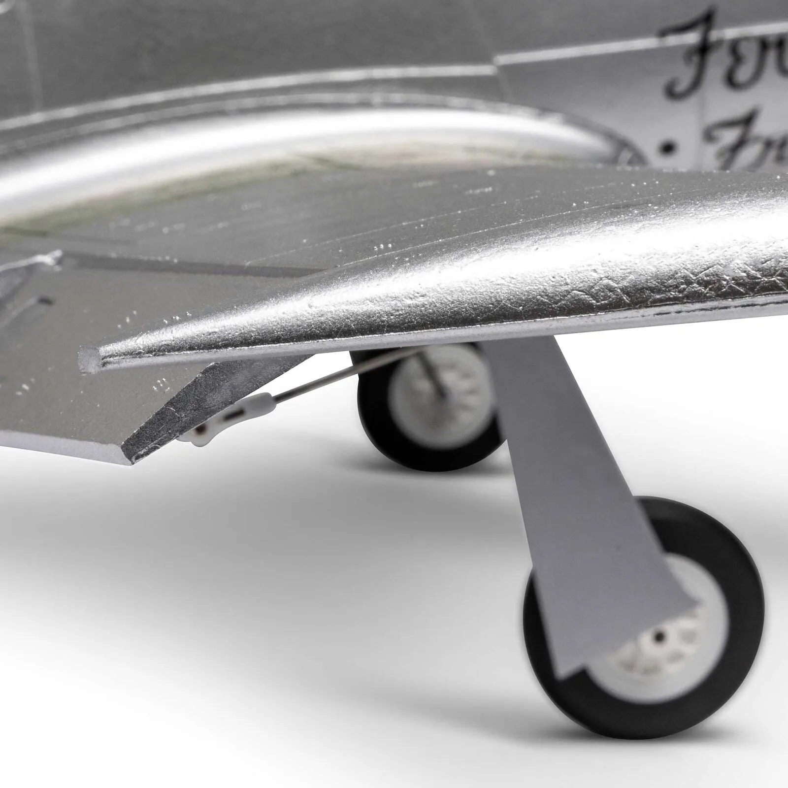 P-51D Mustang 1.0M BNF Basic with AS3X and SAFE Select