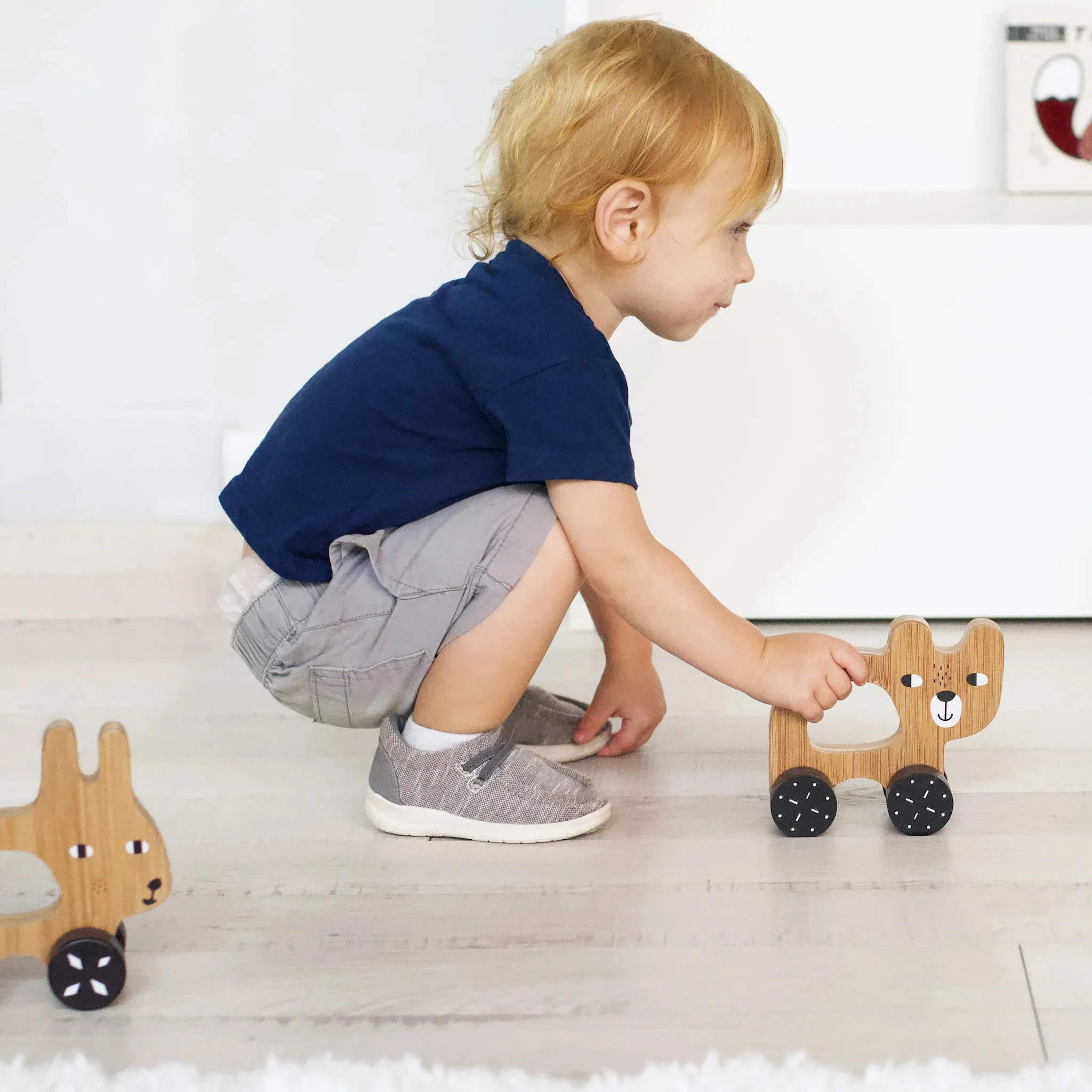 Wee Gallery Push Toy Bear