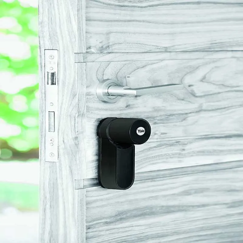 Yale ENTR Smart Lock, Black, Y2000FPL/35 35Nm